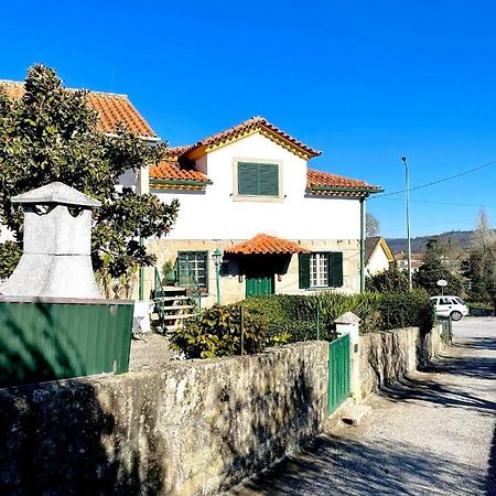 Casa Castenda Висеу Екстериор снимка