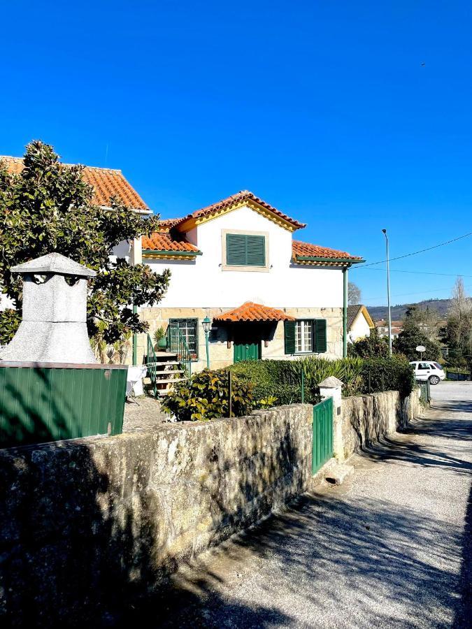 Casa Castenda Висеу Екстериор снимка